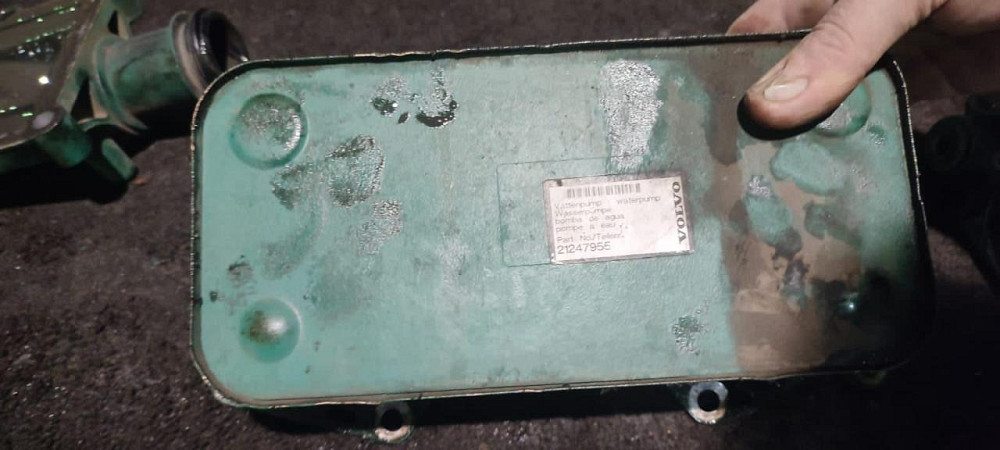 Нужен теплообменник на Вольво.  - photo 1