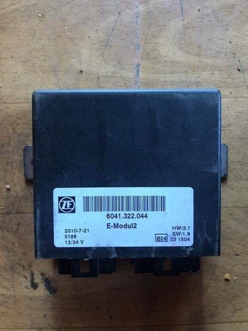 Нужен блок управления e-модуль zf 6041.322.044 на DAF.  - photo 1
