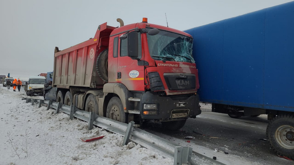 Нужна кабина MAN.  - photo 1