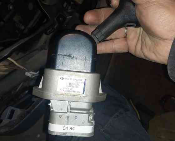 Нужен кран А0004200484. Вся Россия