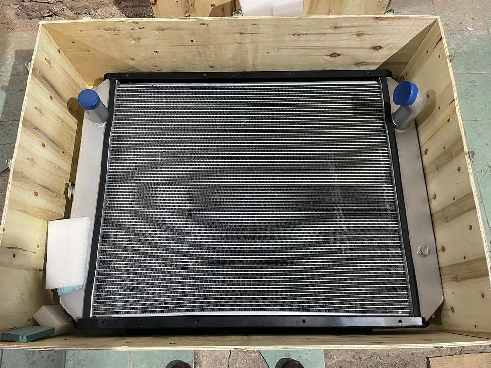 Радиатор охлаждения водяной 11N7-41010 Hyundai Yekaterinburg - photo 1