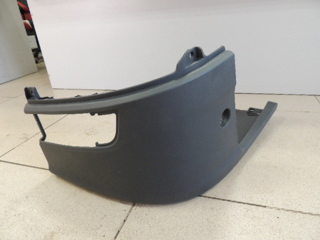 Ищу 2295953 угол бампера левый Скания.  - photo 1