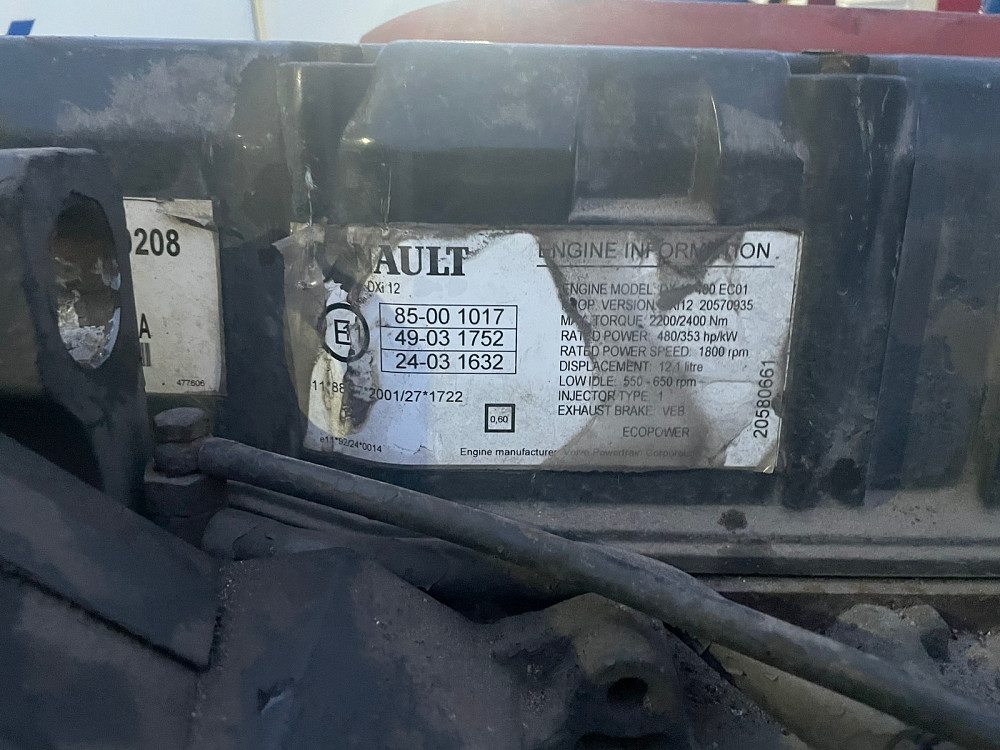 Ищу двигатель dxi12 на Рено Магнум.  - photo 1