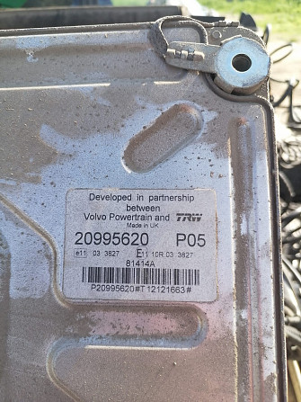 Нужен блок управления двигателем на Рено Магнум 2012г., арт.20995620. Вся Россия - изображение 1