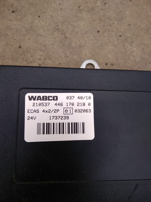 Нужен блок управления Ecas 1737239 DAF, 4461702180 Wabco.  - photo 1