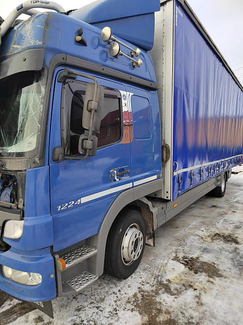 Нужна кабина Мерс Атего 1224.  - photo 1