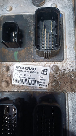 Нужен блок 22881414-Р02 Volvo.  - photo 1