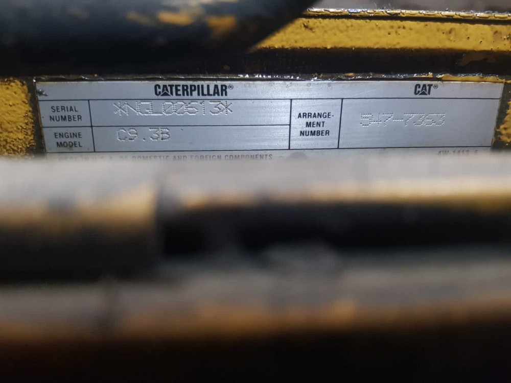 Ищу двигатель CAT C9.3B.  - photo 1