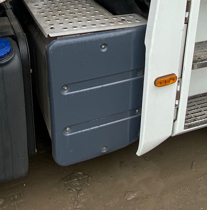 Куплю такую крышку на Рено.  - photo 1