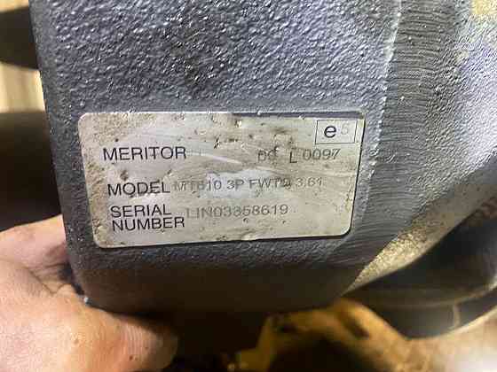 Ищу редуктора на Volvo FH 6х4 2019г., концевой-22014357 и проходной-22014375. 