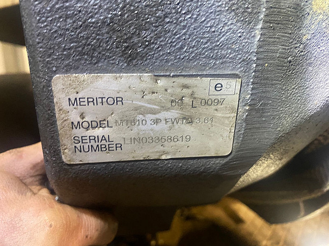 Ищу редуктора на Volvo FH 6х4 2019г., концевой-22014357 и проходной-22014375. Вся Россия - изображение 1